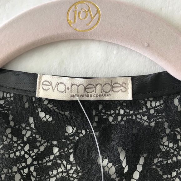 Eva Mendes Black lace blazer - Picture 4 of 4